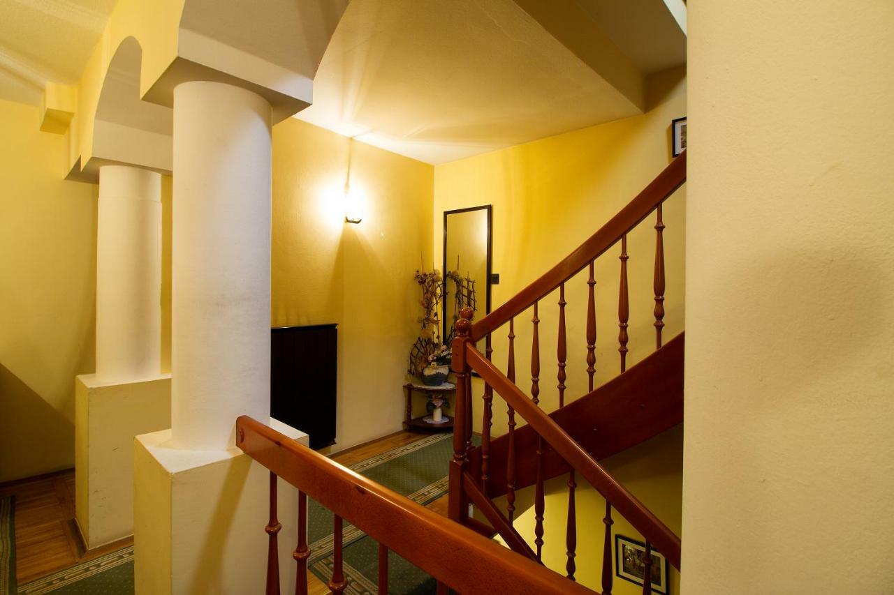 Bed and Breakfast Kertesz Panzio Győr Zewnętrze zdjęcie